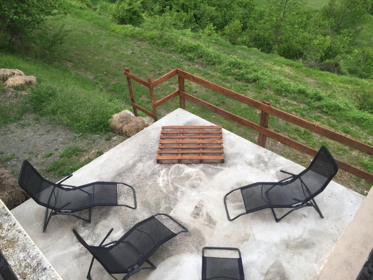 Residenza Cima Le Vigne Bed & Breakfast Millesimo Екстериор снимка