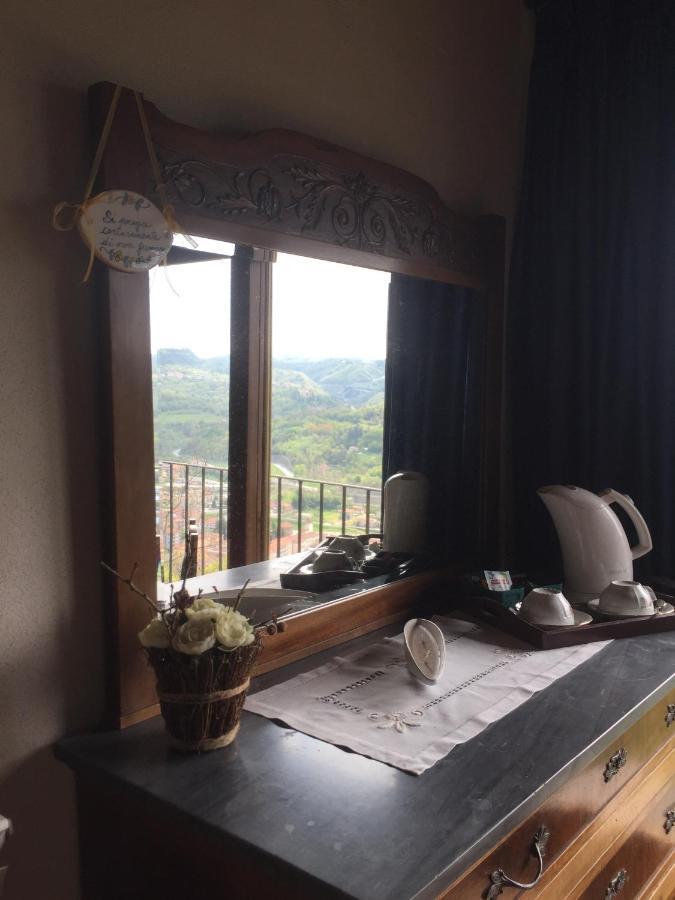 Residenza Cima Le Vigne Bed & Breakfast Millesimo Екстериор снимка