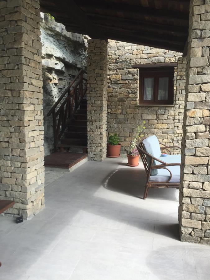 Residenza Cima Le Vigne Bed & Breakfast Millesimo Екстериор снимка